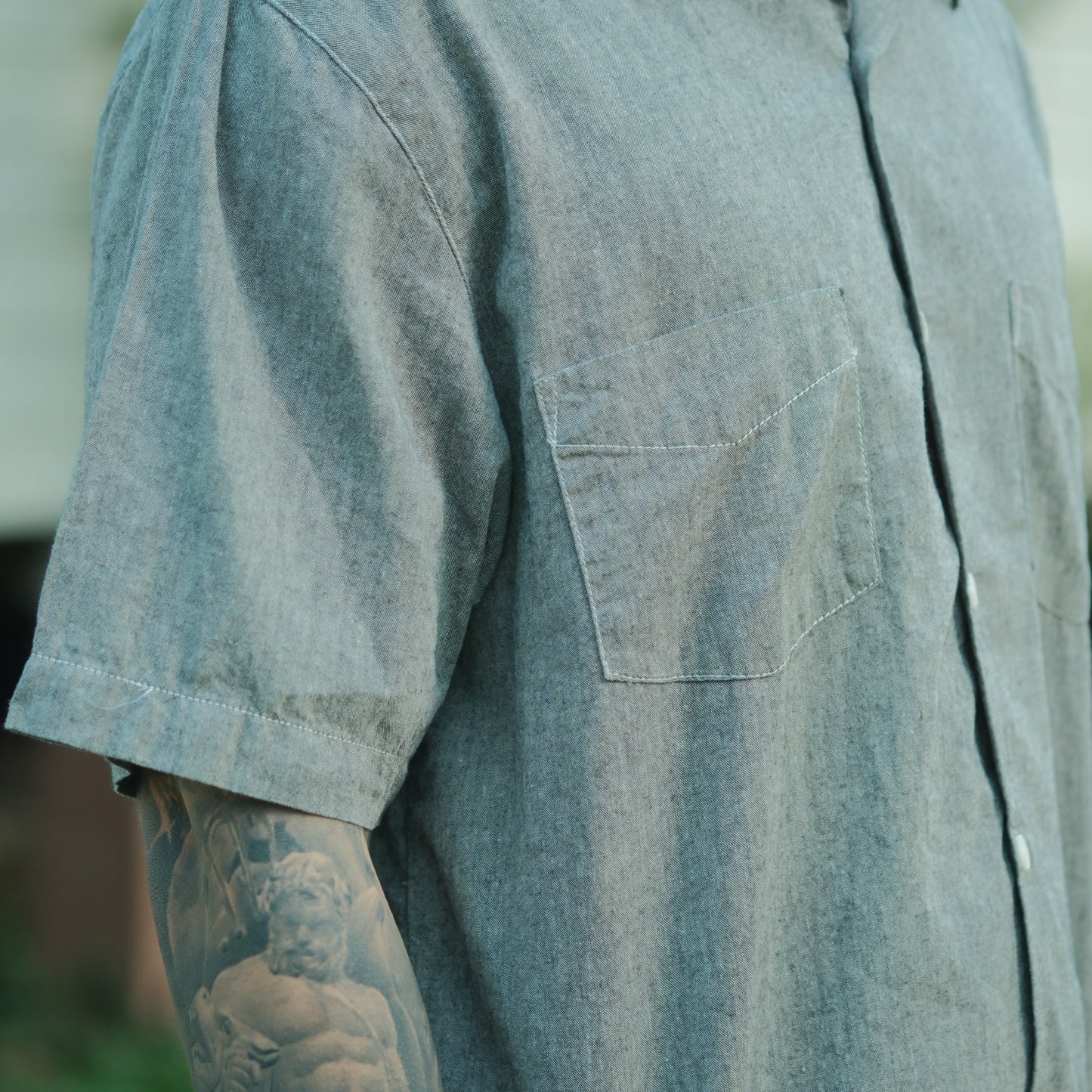 Chambray S/S Loop Collar Shirt - Grey