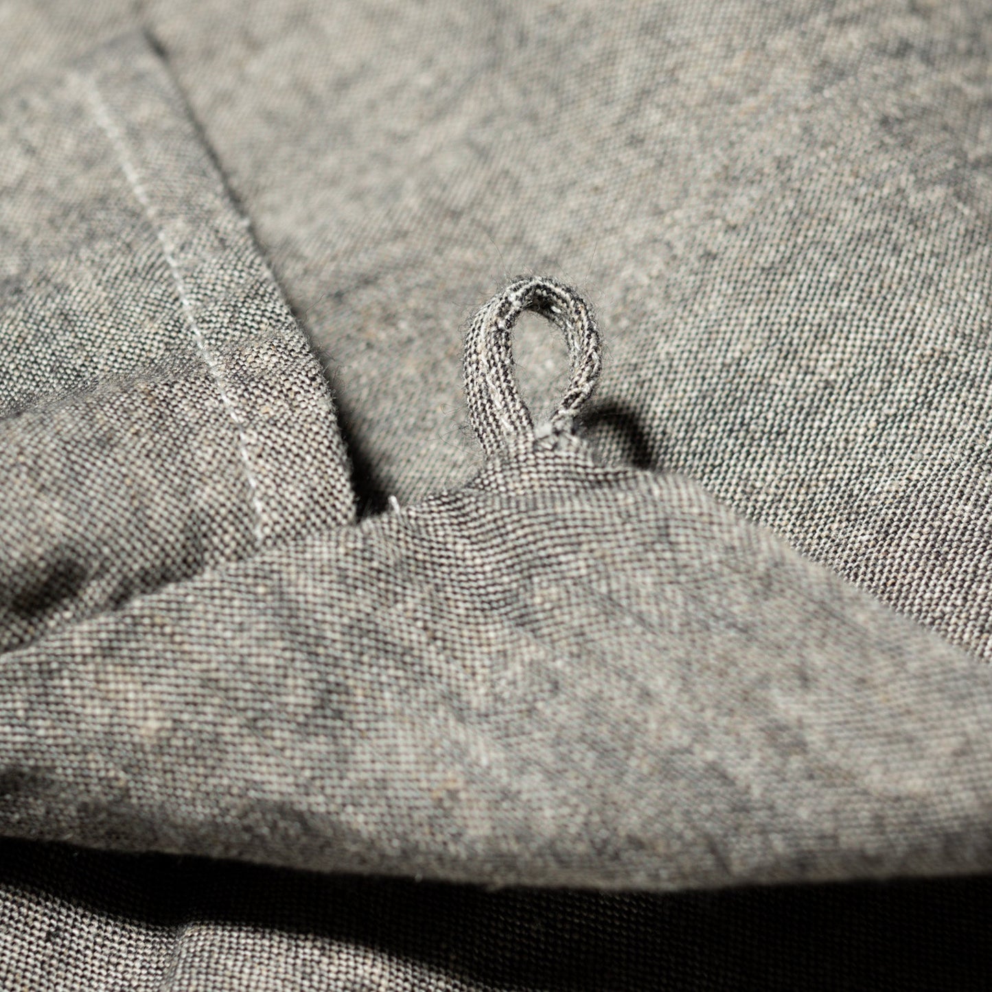 Chambray S/S Loop Collar Shirt - Grey